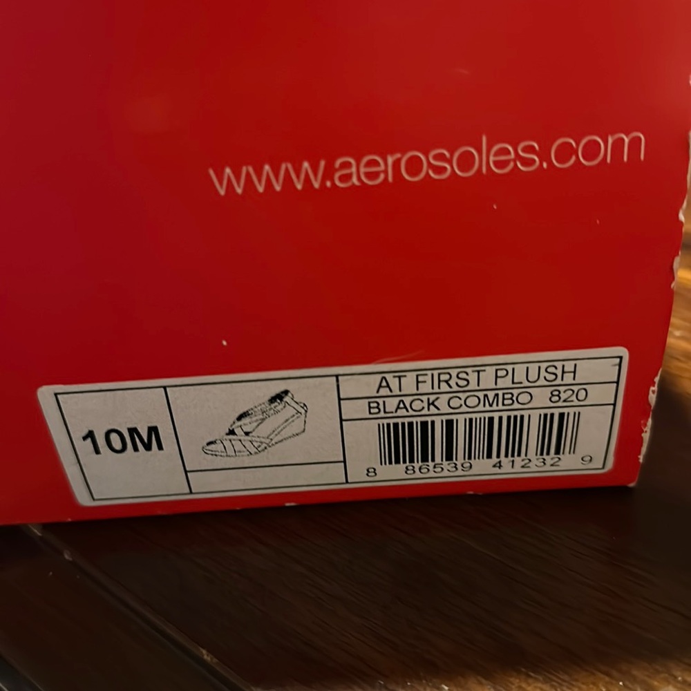 Aersole wedge sandal size 10M sandals